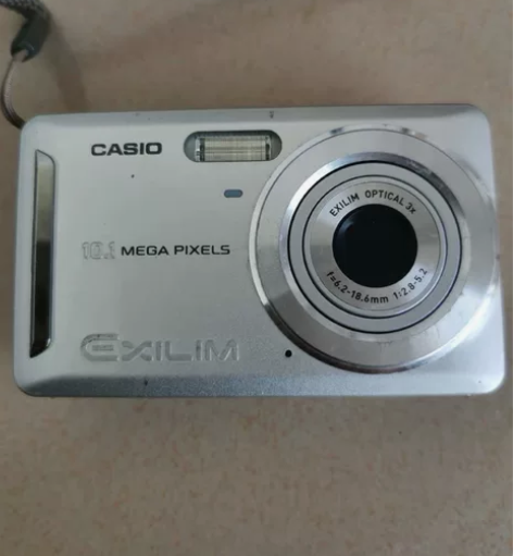 卡西欧EX一Z29相机，银白色滴 卡西欧拍...