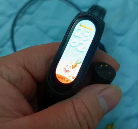 MIUI/小米手环6nfc.. 感兴趣的话...