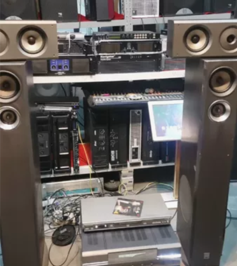爱浪高端家庭音箱一套效果非常好欢迎上试听 ...