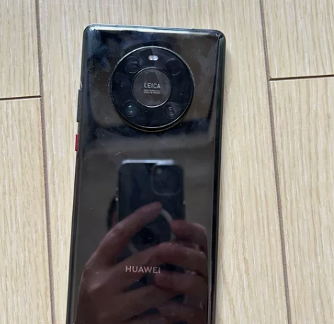 自己用的华为mate40pro，4G版，8...