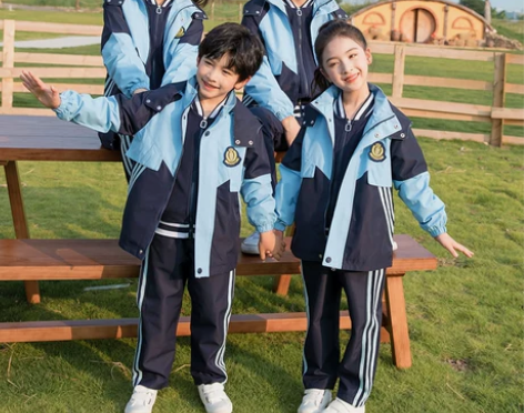 冬季小学生校服冲锋衣三件套冬装幼儿园园服套...