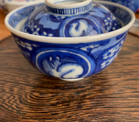 日本 老柴烧青花手绘地包天盖碗 茶碗 发色...