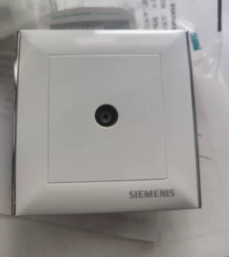 全新库存西门子电脑，电视86独立插座，有铂...