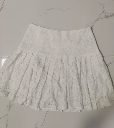 全新小码S码 白色短裙 蓬蓬裙 一字裙 A...