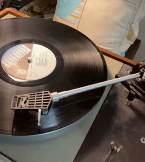 荷东东方好莱坞明星舞会黑胶唱片,如图碟面有...