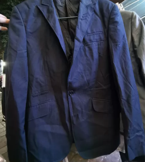 大牌断码清仓,全新!男士西装外套170-1...