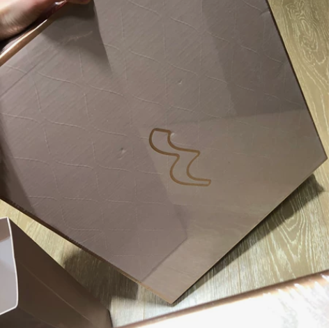 水星家纺四件套 正品 全新未拆盒。具体信息...