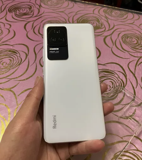 出个自用的红米k50晴雪12+512g，只...