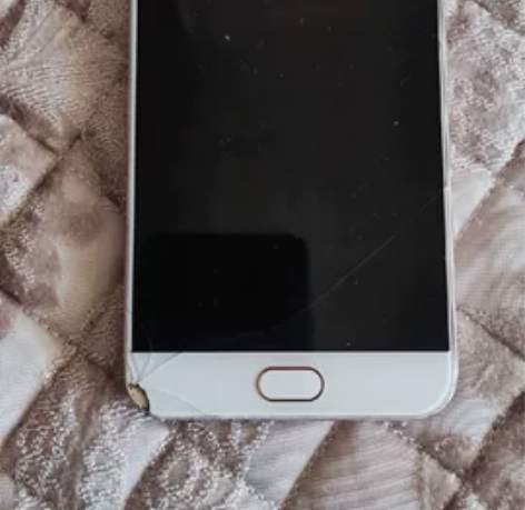 vivoX9注意不是手机，屏幕坏掉了，后盖...