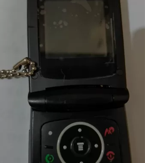 摩托罗拉手机，翻盖，手机，电池，原装充电器...