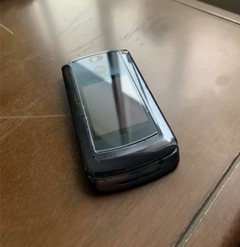 摩托罗拉手机八成新 感兴趣的话点“我想要”...