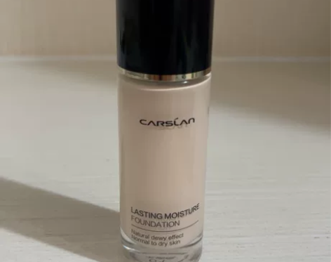 #粉底/气垫 卡姿兰粉底液，买入用过两次，...