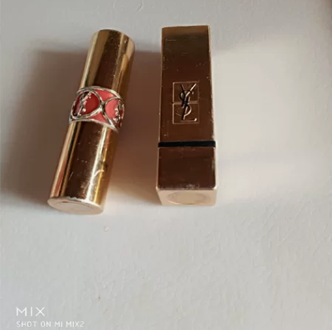 杨树林口红巴宝莉香水小样贝玲妃睫毛膏迪奥口...