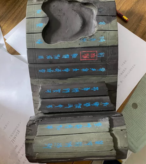 砚台端砚砚台得问整块原石料纯手工不带盖雕刻...