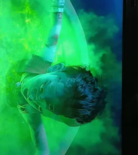 海信智能43寸电视，型号ZH43E35A1...