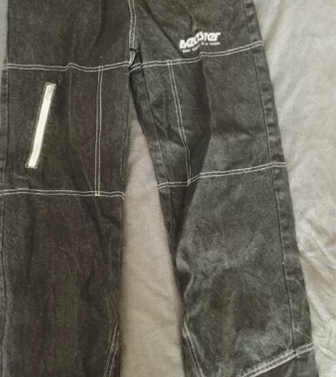 小恶魔牛仔裤试穿过一次 感兴趣的话点“我想...