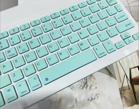 房租到期，全新低价清 无线蓝牙键盘鼠标超薄...