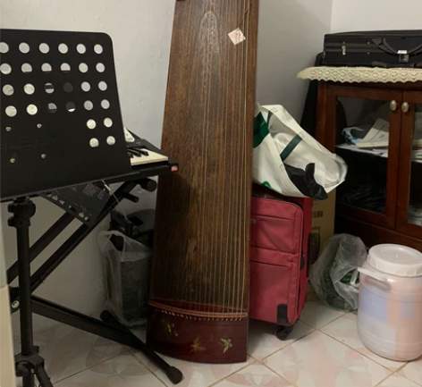 二手古筝 无配件，100元自提拿走感兴趣的...