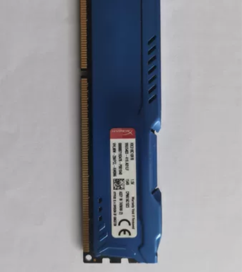 台式机内存DDR3,8g金士顿骇客神条。一...