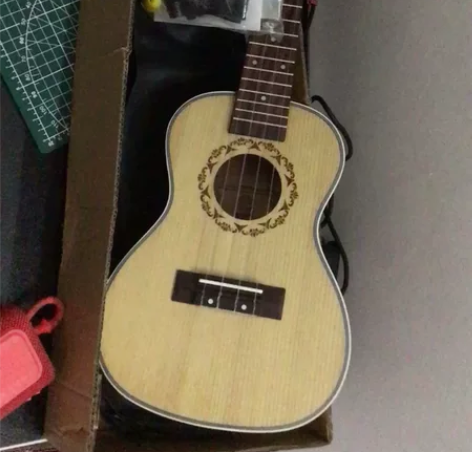 单板!!全单!(一次没用过)尤克里里【低价...