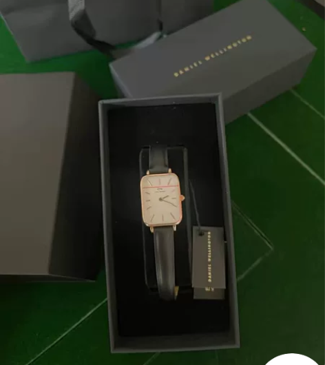 全新dw小方形手表 加手镯 小方表 dw...