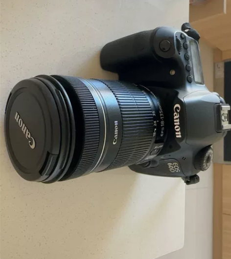 佳能60d单反相机 18～135套机头配电...