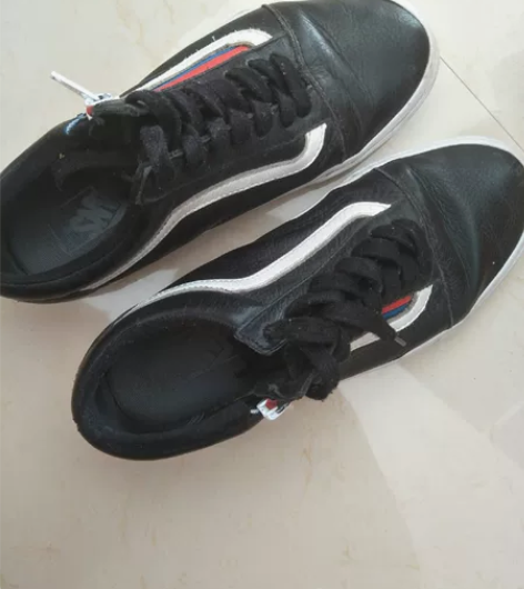 VANS板鞋 正品正品，买来700多，成色...