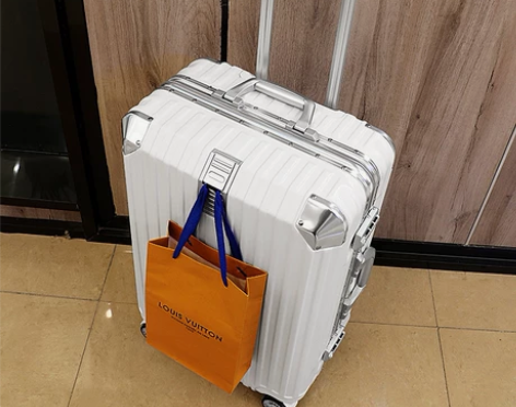 花花公子行李箱拉杆箱密码万向轮24男26皮...