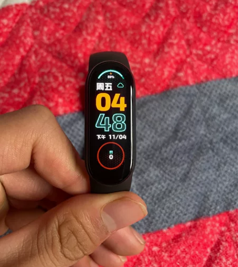 出小米手环6普通版，在京东购入，有记录，原...