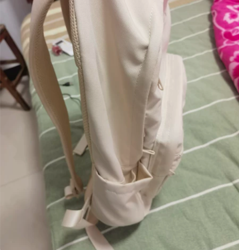 安踏篮球包 实体店买，吊牌摘了，但一直在衣...