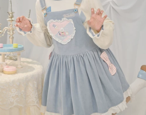 爱丽丝原创森女部落灯芯绒背带裙蕾丝软萌小个...