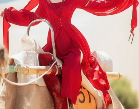 茶卡盐湖旅游裙子红色连衣裙女显瘦海边度假民...