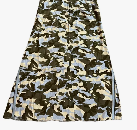 外贸尾单迷彩长款工装半身裙百搭宽松毛边桶裙...