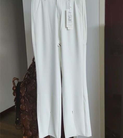 全新女士西装休闲裤，阔腿，裤脚前面开叉20...
