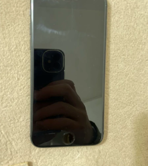 出闲置自用苹果8黑色 64G 全原无修（可...