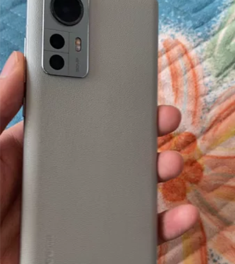 出一台自用小米12,原野绿,8+128自定...