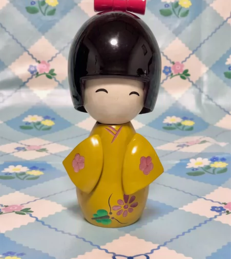 【包邮】木质日本和服娃娃玩偶摆件（头可动）...