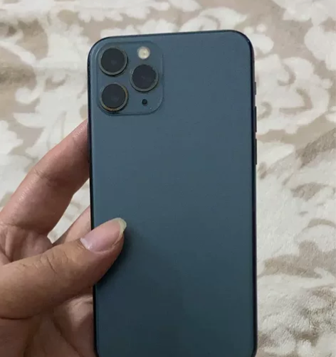 闲置出售表姐分苹果11pro 苹果11pr...