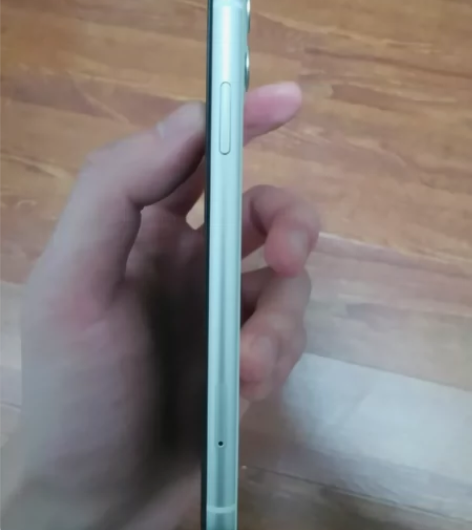 iPhone 11  64G白色原版原漆 ...