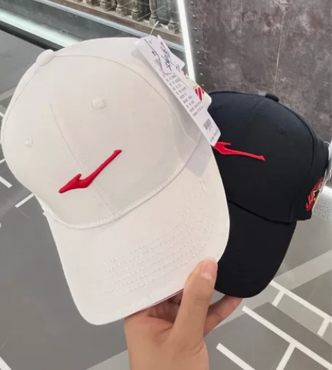 包邮！鸿星尔克棒球帽，鸿星尔克限定纪念小鸿...