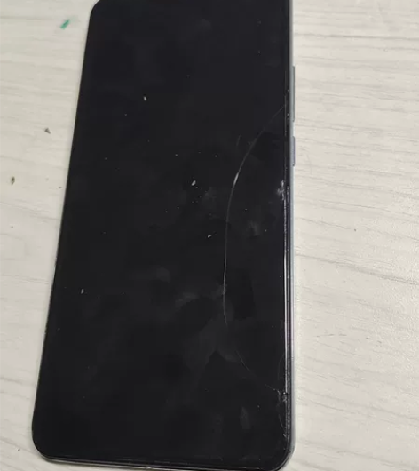 伊拉克战损版vivox60  8+128g...