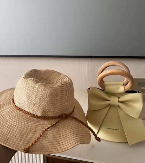 h##amp；amp；m帽子草帽沙滩帽淡黄...