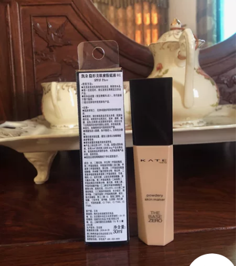 kate粉底液白管01色号 日期到24年9...