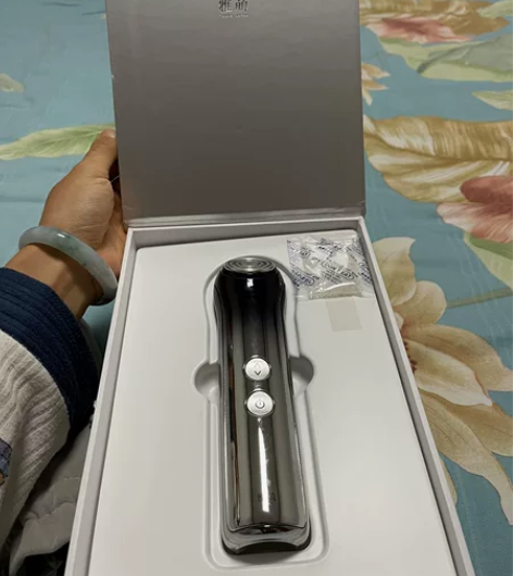 雅萌ACE美容仪 使用不超过5次 个人使用...