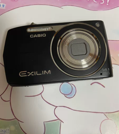 卡西欧Z2300数码相机ccd 屏幕内进灰...
