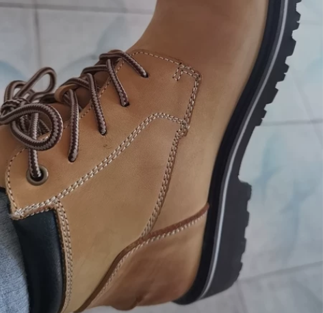 潮男机车大黄靴，码数小了，都穿了一次，忍痛...