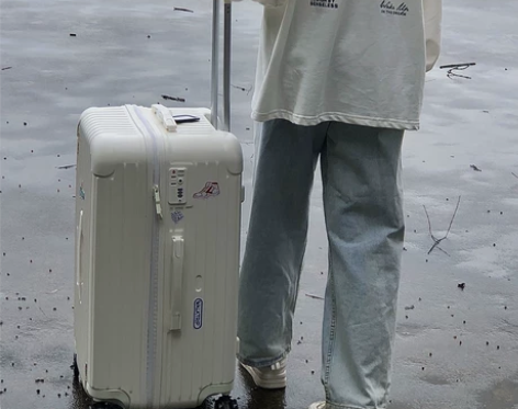 32寸超大容量密码拉杆箱34超轻拉链网红旅...