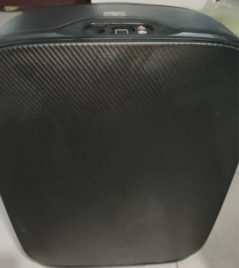 小米90分智能跟随旅行箱 ，没有电池 感兴...