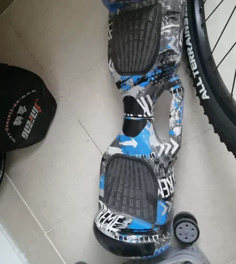 平衡车9新0一25公里蓝牙音乐，不出外地，...