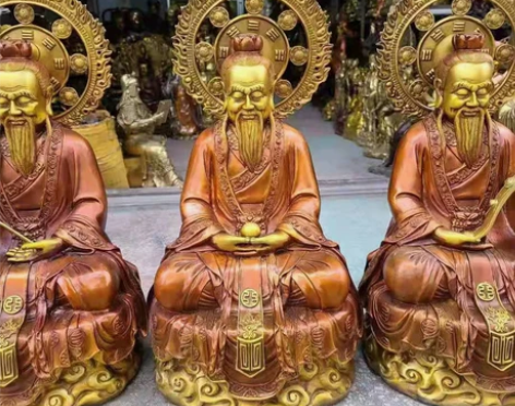 三清 感兴趣的话点“我想要”和我私聊吧～